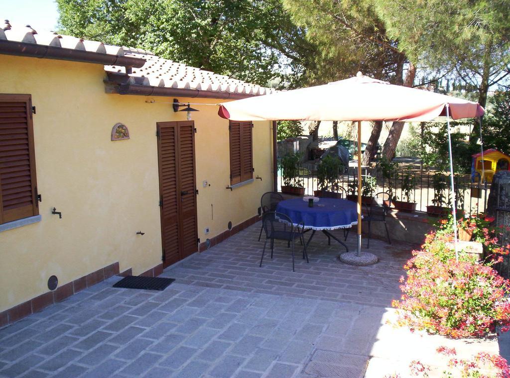 Agriturismo Podere Ossaia كورتونا الغرفة الصورة