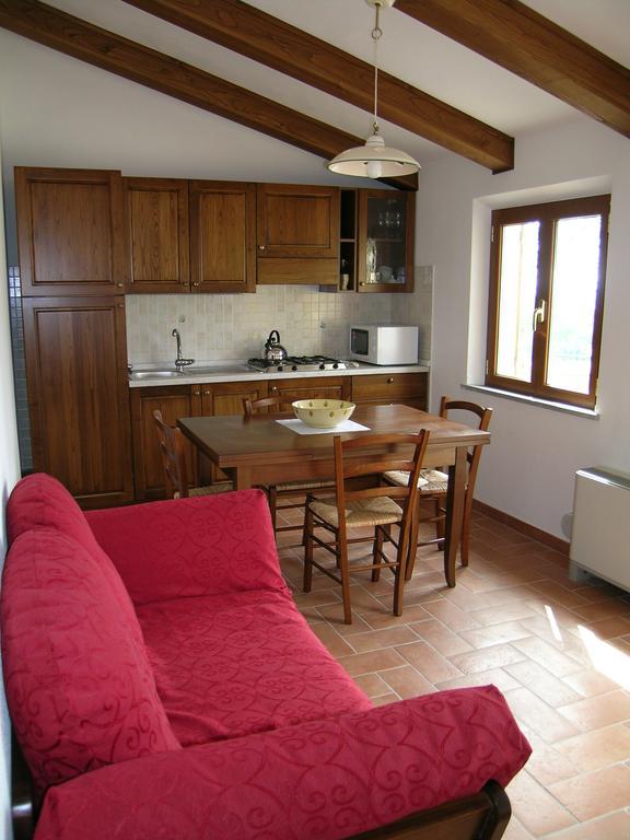 Agriturismo Podere Ossaia كورتونا الغرفة الصورة