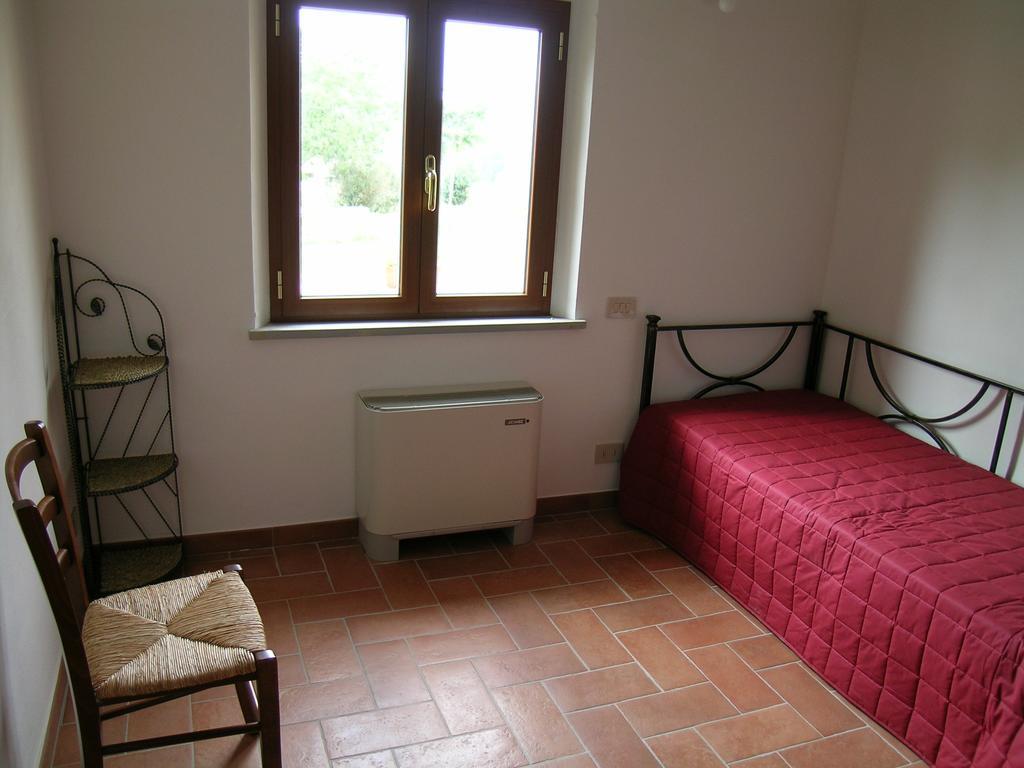 Agriturismo Podere Ossaia كورتونا الغرفة الصورة
