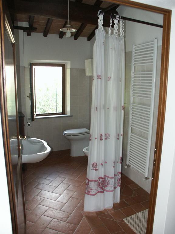 Agriturismo Podere Ossaia كورتونا الغرفة الصورة